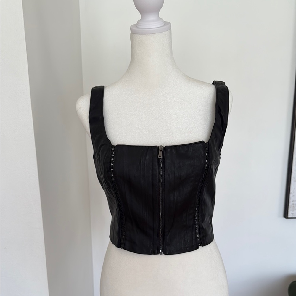 Black Zippered Crop Top
